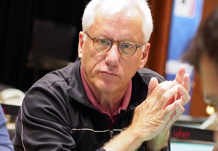 James Woods Medical Scare, Required EMTs While At The WSOP