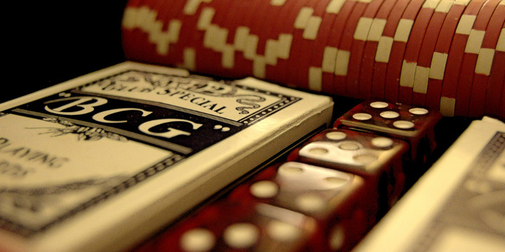 Police In Spain Bust Small-time Underground Poker Game