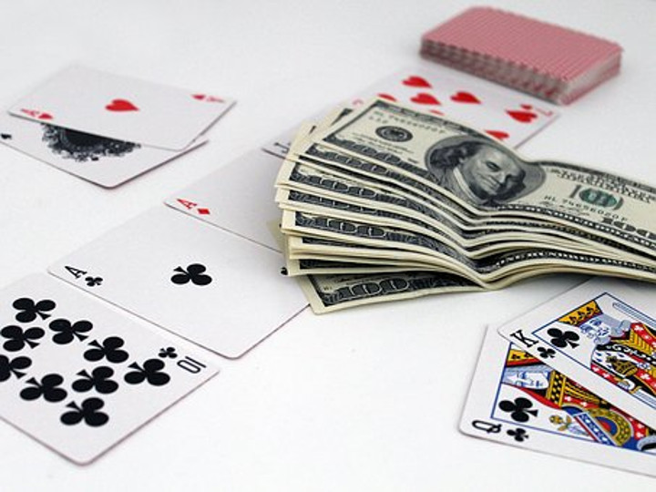 Poker Advice That All Texas Hold’em Players Can Benefit From