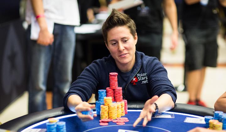 Want to Know What's On Vanessa Selbst's Playlist When She Grinds and Unwinds?